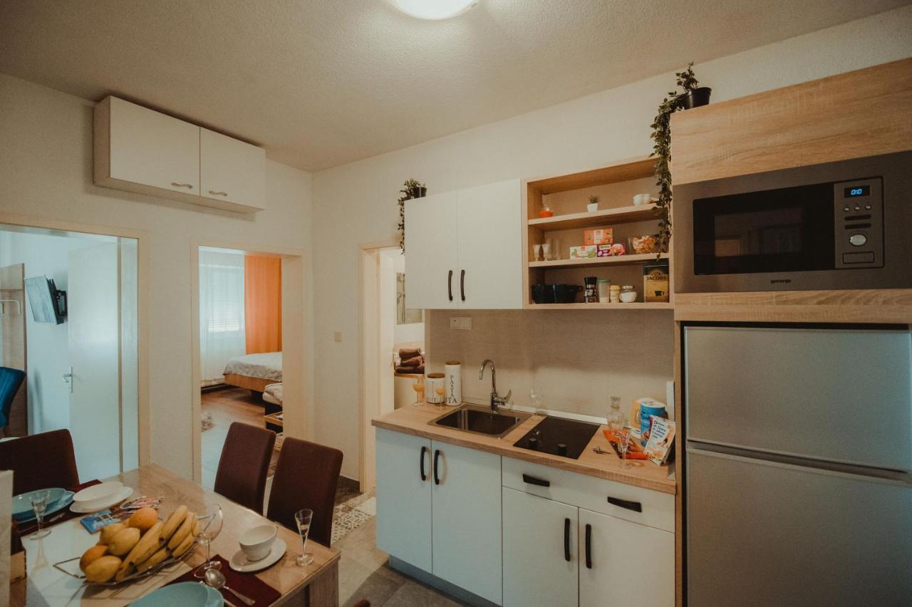 Apartman Lovric Ðakovo Eksteriør bilde